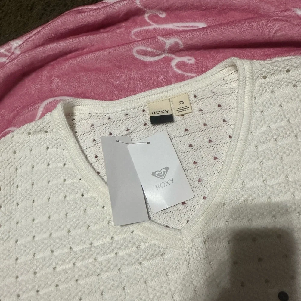 NWT Roxy White Sweater Large - Picture 4 of 13